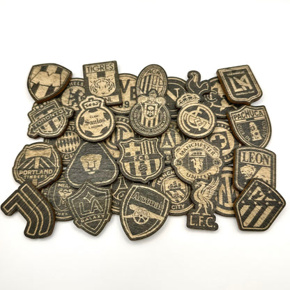 Wooden Fútbol Pins
